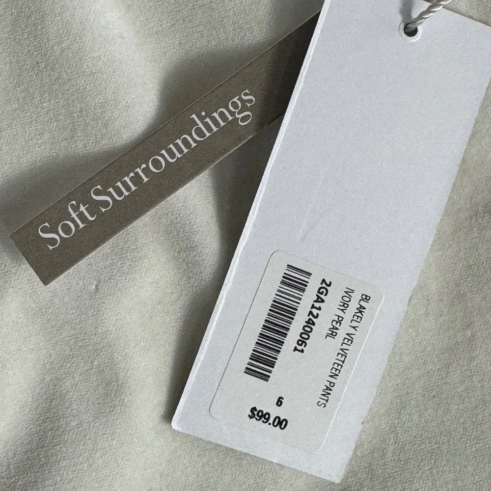 NWT Soft Surroundings Blakely Velveteen Straight Leg Pants Ivory Pearl Size‎ 6